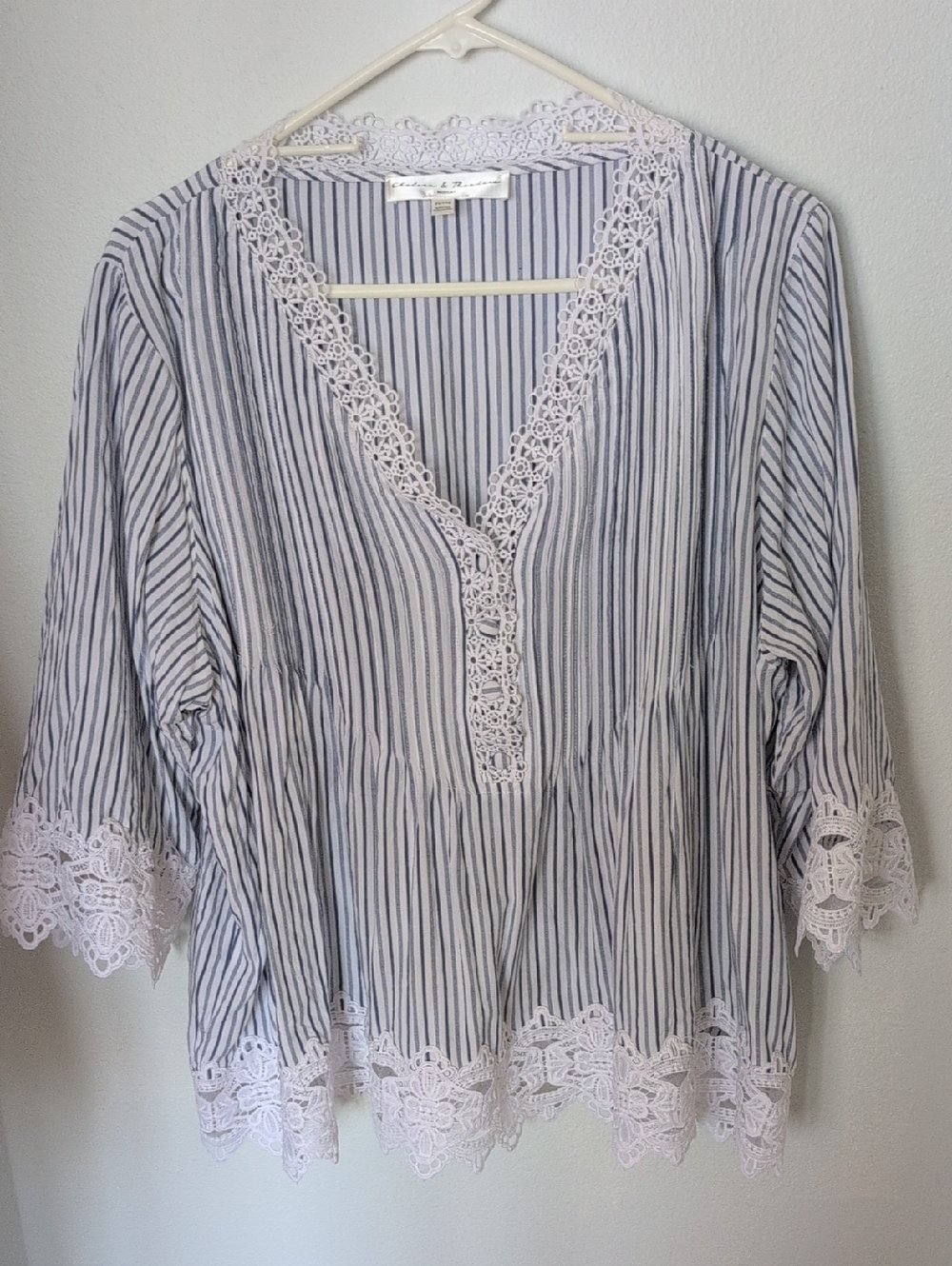Chelsea & Theodore White and Navy Striped Lace-Trim Tunic 2XL